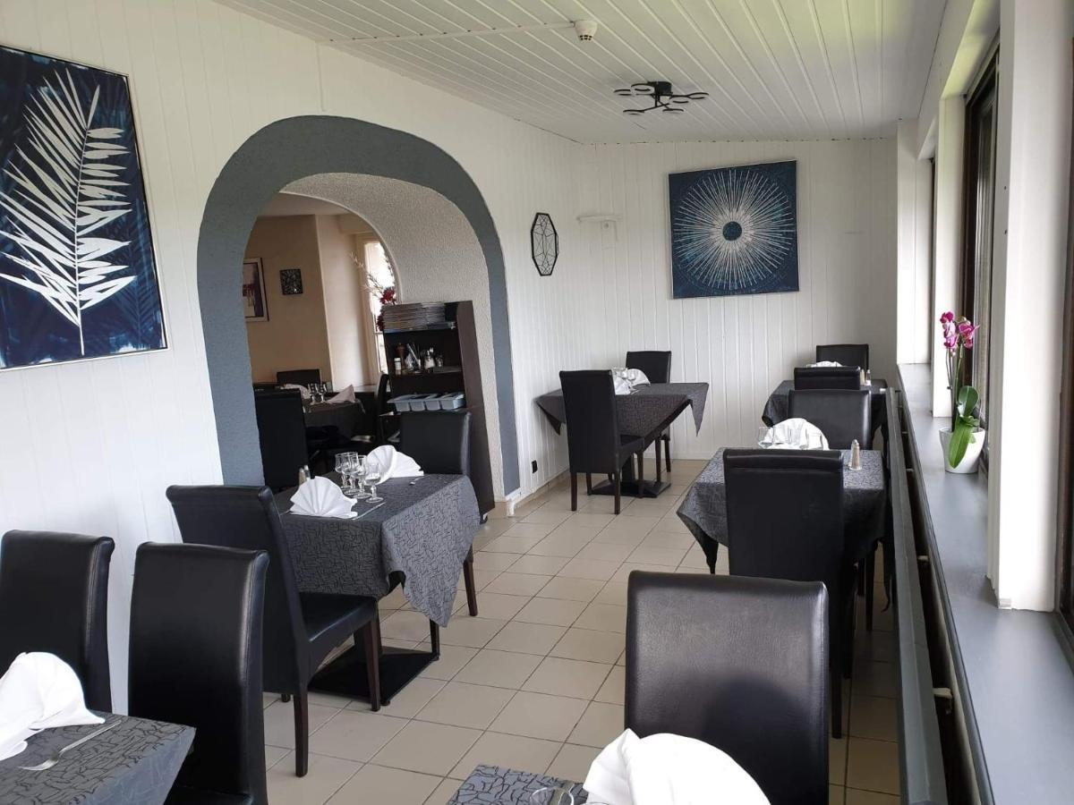 Les Appartements De La B Saint-Benoît-des-Ondes Exteriör bild