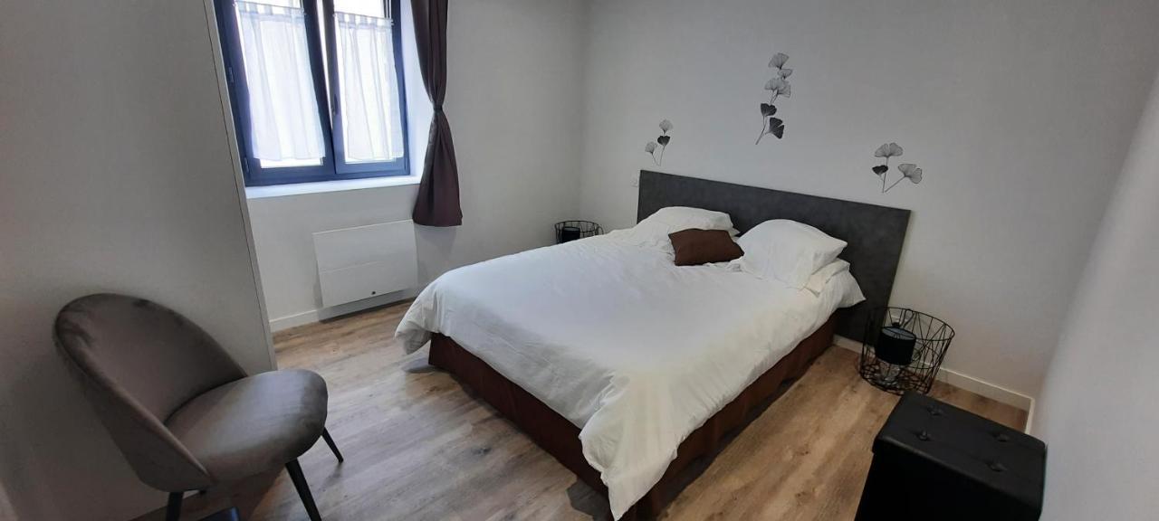 Les Appartements De La B Saint-Benoît-des-Ondes Exteriör bild