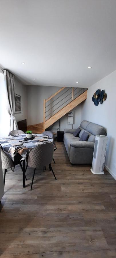 Les Appartements De La B Saint-Benoît-des-Ondes Exteriör bild