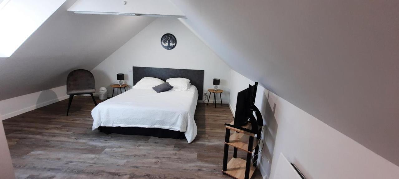 Les Appartements De La B Saint-Benoît-des-Ondes Exteriör bild